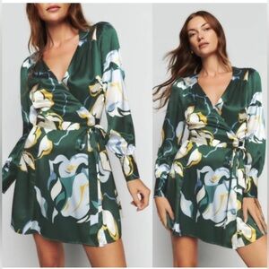 Reformation Chrisley 100% Silk Green‎ Floral Long Sleeve Wrap Mini Dress Size S